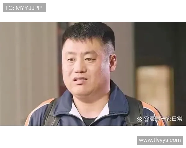 姚明君的精彩瞬间与动人风采尽在这组图片中展现出他的独特魅力与篮球传奇 姚明君的精彩瞬间与动人风采尽在这组图片中展现出他的独特魅力与篮球传奇