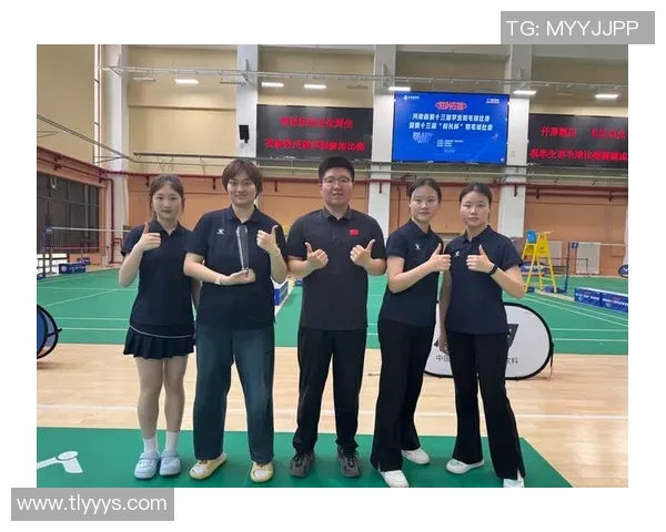 深圳羽毛球队在全国配合排行榜中荣登第四名展现出强大实力与团队合作精神 深圳羽毛球队在全国配合排行榜中荣登第四名展现出强大实力与团队合作精神